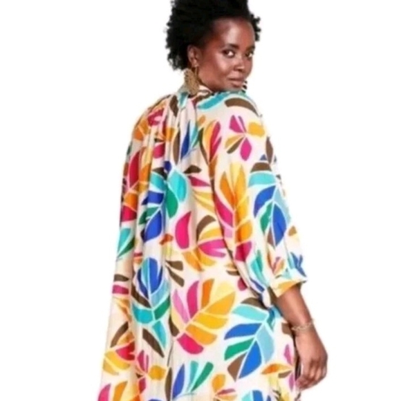 Tabitha Multicolor Leaf Pattern Tunic - Picture 14 of 15